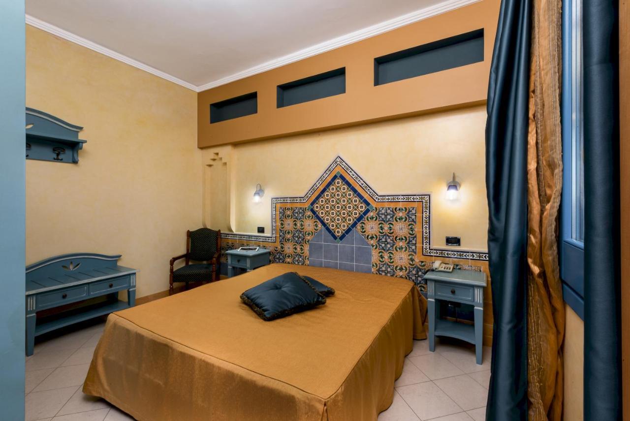Hotel Ristorante Mediterraneo Faro San Vito Lo Capo Ngoại thất bức ảnh